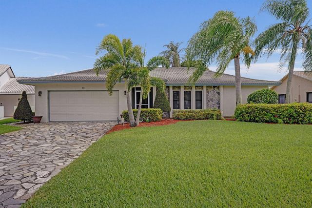 86 Las Brisas, Boynton Beach, FL 33426