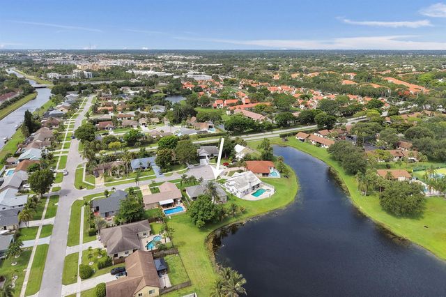 86 Las Brisas, Boynton Beach, FL 33426