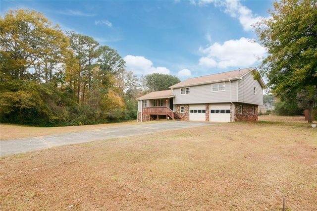 6007 TIMBER RIDGE Court, Stone Mountain, GA 30087