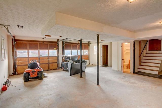 6007 TIMBER RIDGE Court, Stone Mountain, GA 30087