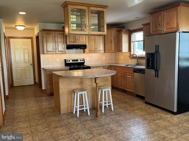 126 W WALNUT ST L-0001, Fredericksburg, PA 17026