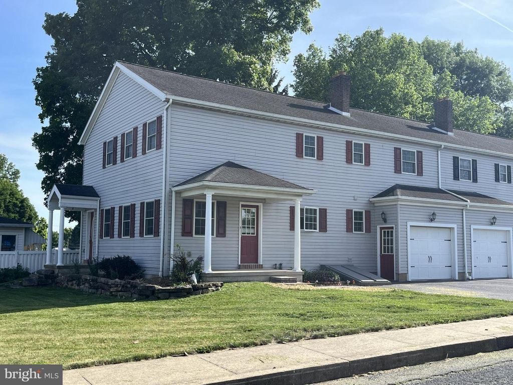 126 W WALNUT ST L-0001, Fredericksburg, PA 17026