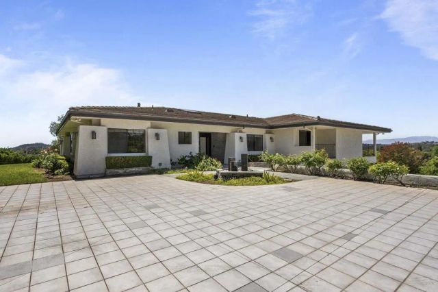19 Gateview Drive, Fallbrook, CA 92028