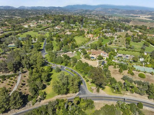 19 Gateview Drive, Fallbrook, CA 92028