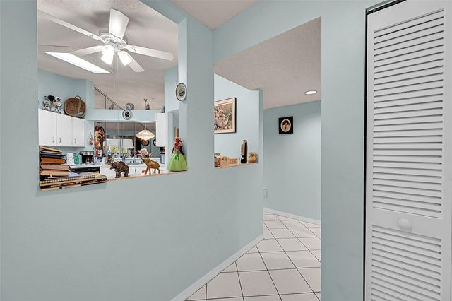 7553 Trent Drive 211, Fort Lauderdale, FL 33321