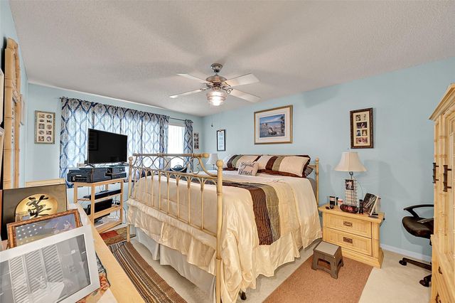 7553 Trent Drive 211, Fort Lauderdale, FL 33321