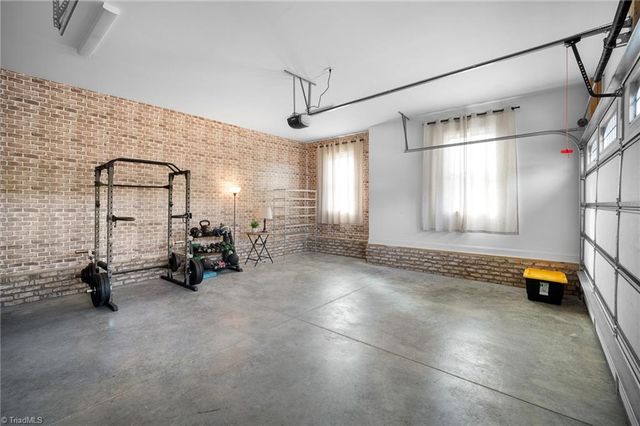 119 White Oak Court, Lexington, NC 27295