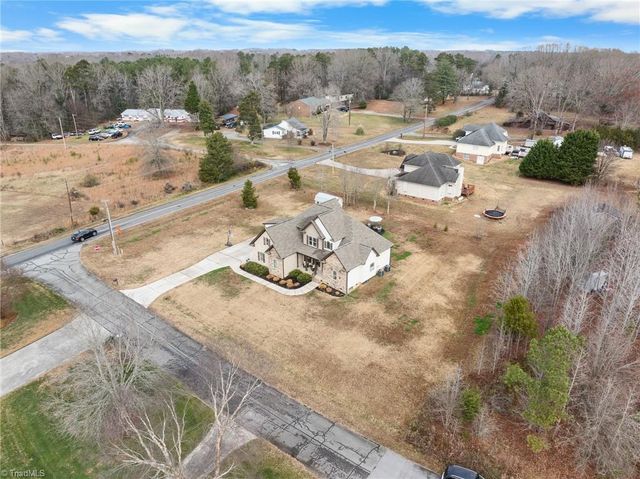 119 White Oak Court, Lexington, NC 27295