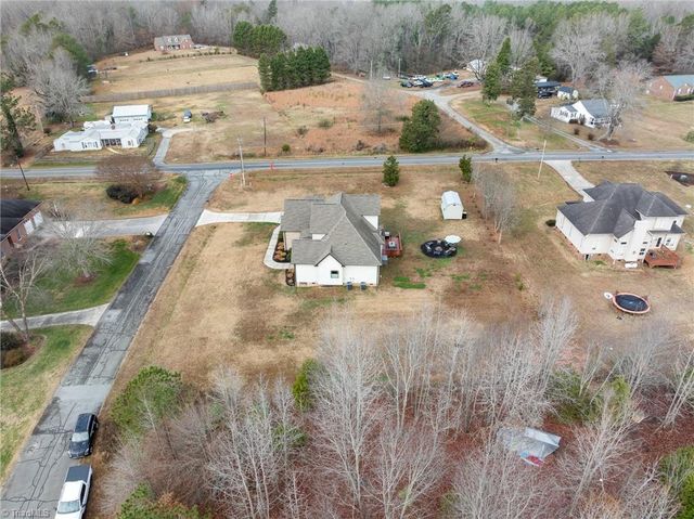 119 White Oak Court, Lexington, NC 27295