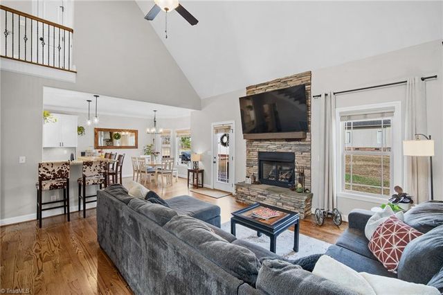 119 White Oak Court, Lexington, NC 27295