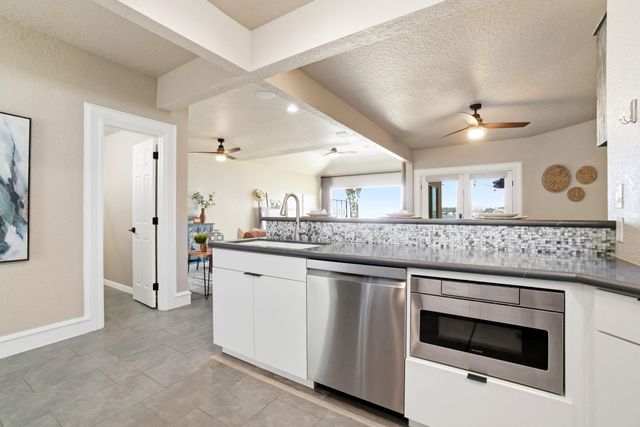 1609 Schooner Point, Willis, TX 77318