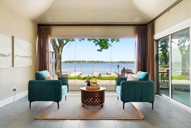 1609 Schooner Point, Willis, TX 77318