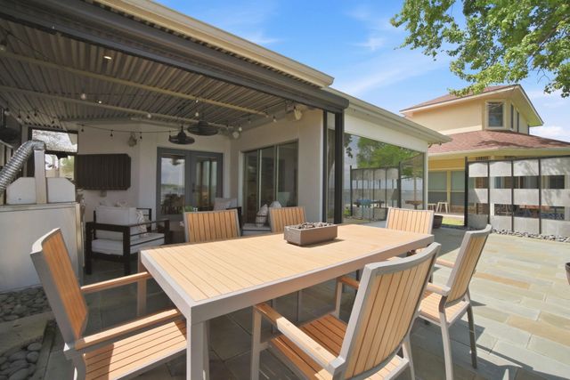 1609 Schooner Point, Willis, TX 77318