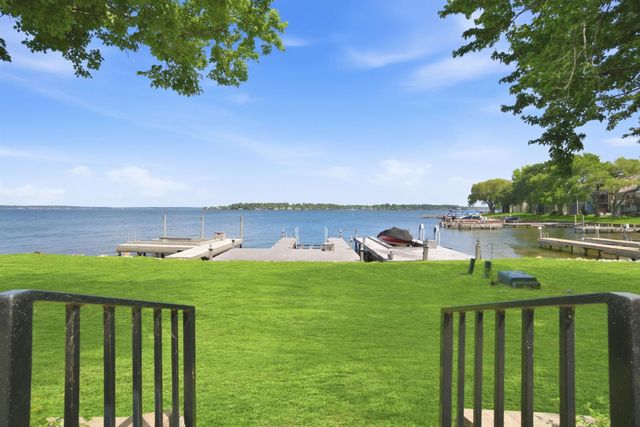 1609 Schooner Point, Willis, TX 77318