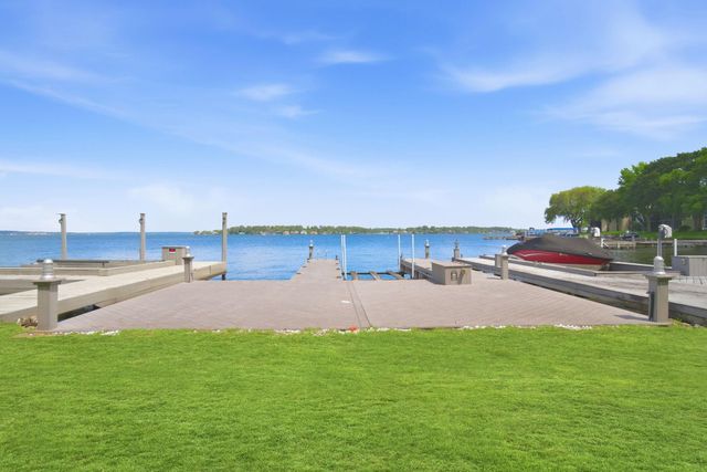 1609 Schooner Point, Willis, TX 77318