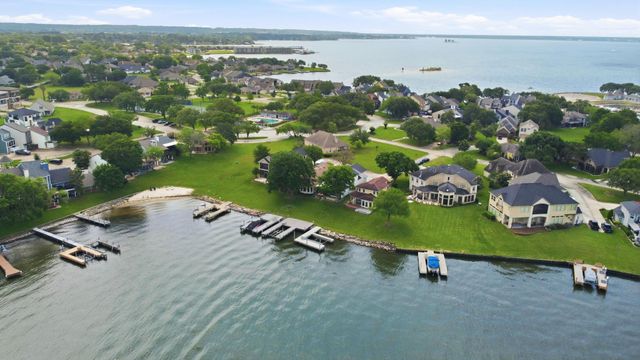 1609 Schooner Point, Willis, TX 77318