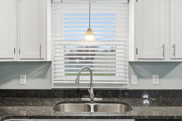 112 Raleigh Drive, Nicholasville, KY 40356