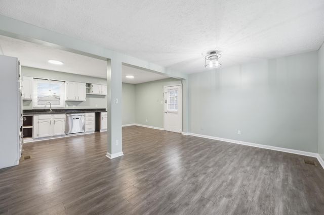 112 Raleigh Drive, Nicholasville, KY 40356