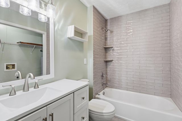 112 Raleigh Drive, Nicholasville, KY 40356