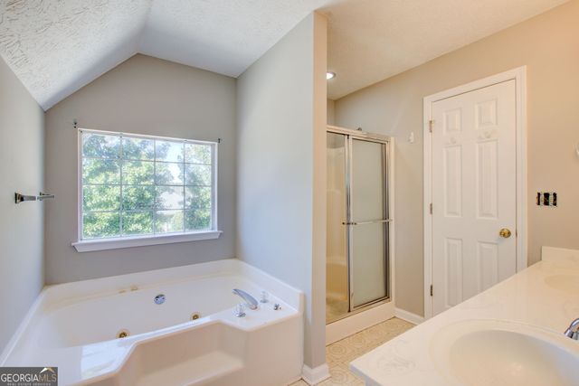 219 SCENIC Drive, Mcdonough, GA 30252