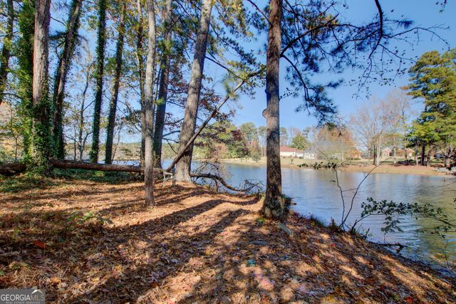 219 SCENIC Drive, Mcdonough, GA 30252