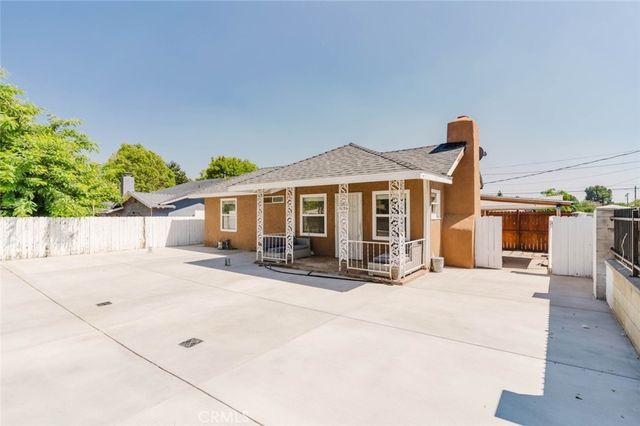 15096 Paddock Street, Sylmar, CA 91342