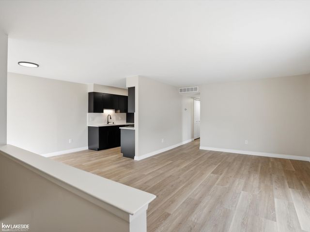 35562 Stillmeadow Lane, Clinton Township, MI 48035