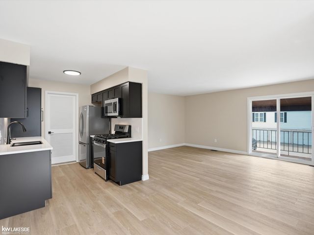35562 Stillmeadow Lane, Clinton Township, MI 48035
