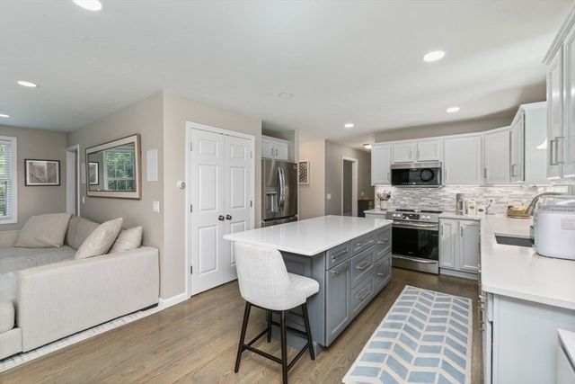 418 Beech St, Rockland, MA 02370