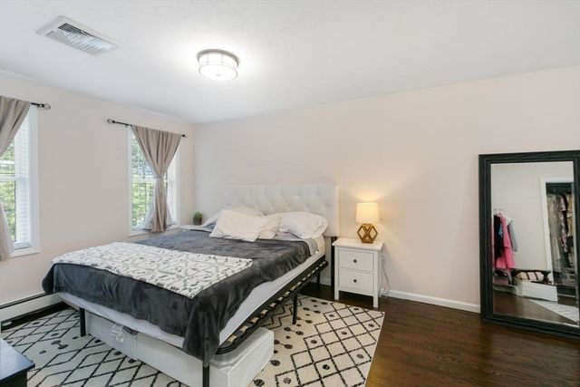 418 Beech St, Rockland, MA 02370