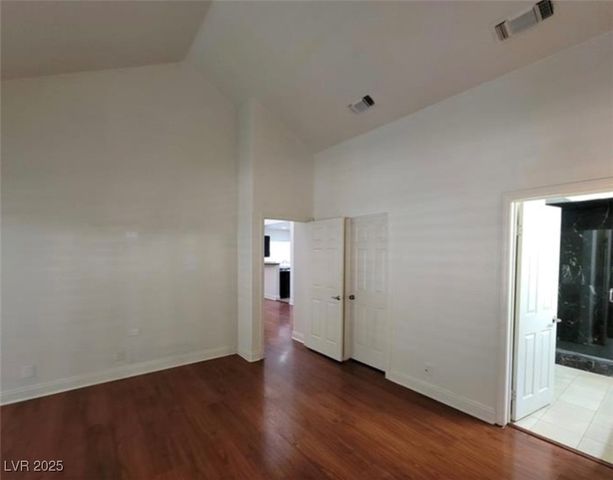 6902 Emerald Springs Lane, Las Vegas, NV 89113