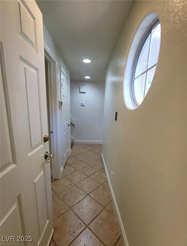 6902 Emerald Springs Lane, Las Vegas, NV 89113