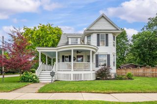 103 S Lincoln Avenue, Niles City, MI 49120