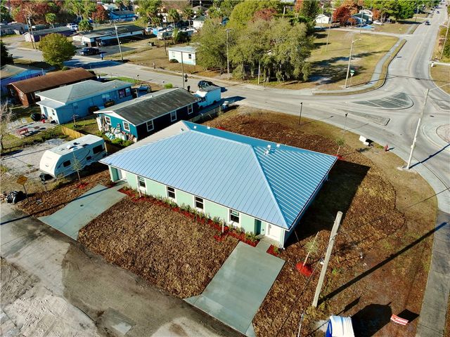1795 N 16th Court, Fort Pierce, FL 34950