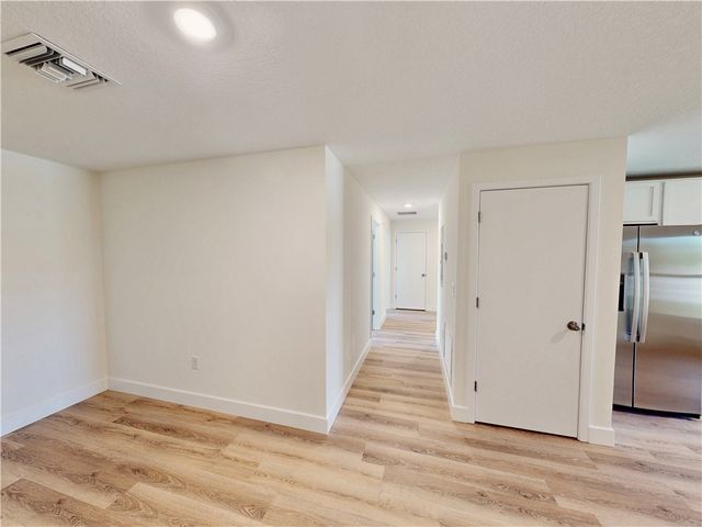 1795 N 16th Court, Fort Pierce, FL 34950