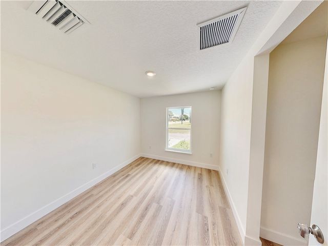 1795 N 16th Court, Fort Pierce, FL 34950
