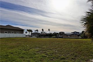 343 Bayside Dr, Port Aransas, TX 78373