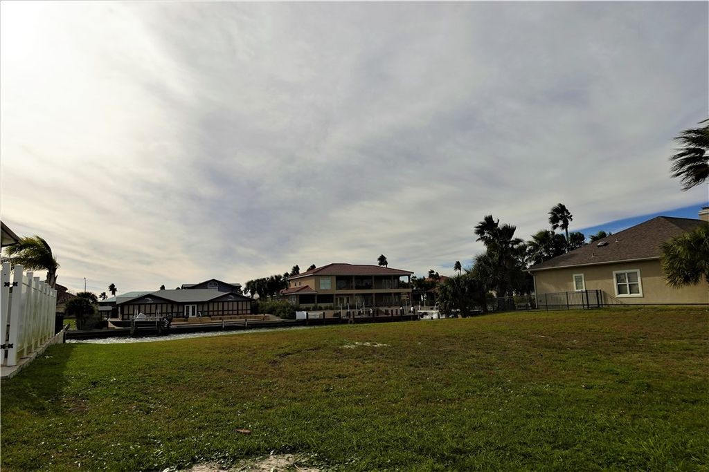 343 Bayside Dr, Port Aransas, TX 78373 — photo 3
