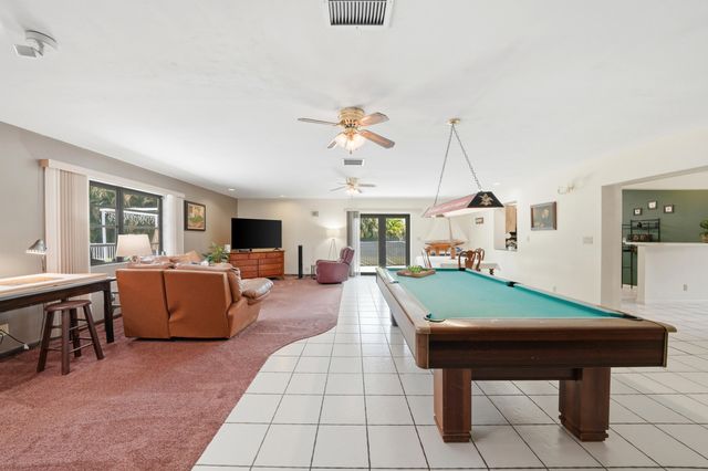 4841 SW 201st Terrace, Southwest Ranches, FL 33332