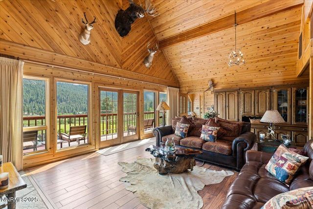 16400 Logan Meadow Lane, Reno, NV 89511