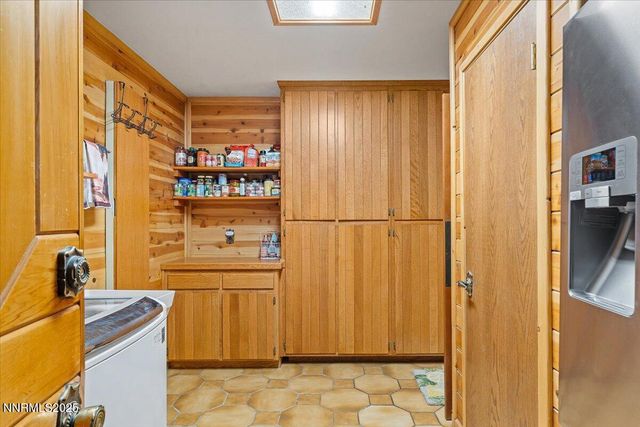 16400 Logan Meadow Lane, Reno, NV 89511