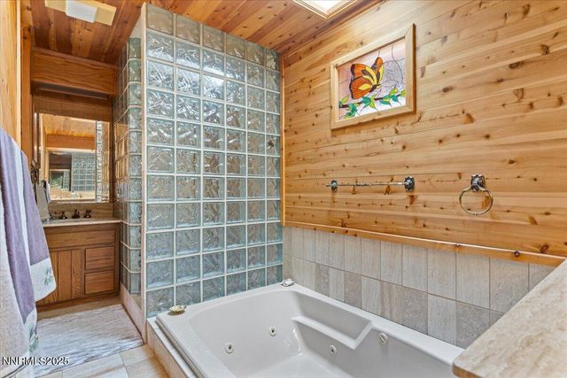 16400 Logan Meadow Lane, Reno, NV 89511