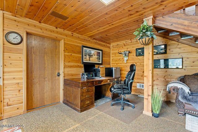 16400 Logan Meadow Lane, Reno, NV 89511