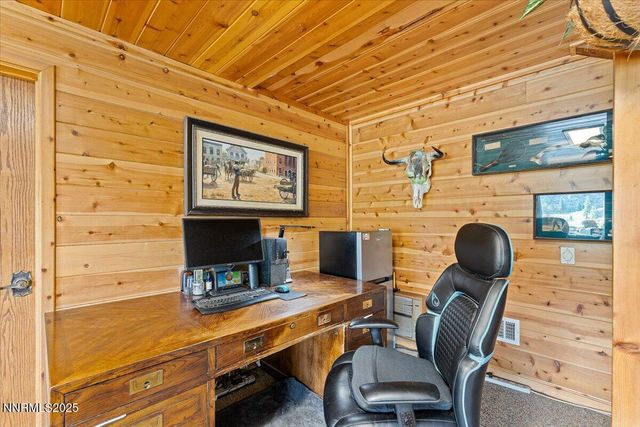 16400 Logan Meadow Lane, Reno, NV 89511