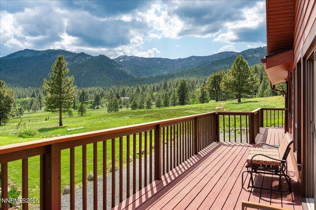 16400 Logan Meadow Lane, Reno, NV 89511