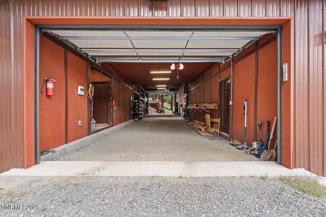 16400 Logan Meadow Lane, Reno, NV 89511