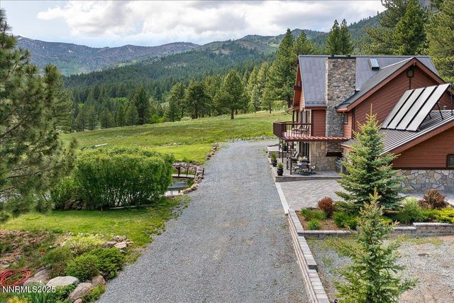 16400 Logan Meadow Lane, Reno, NV 89511