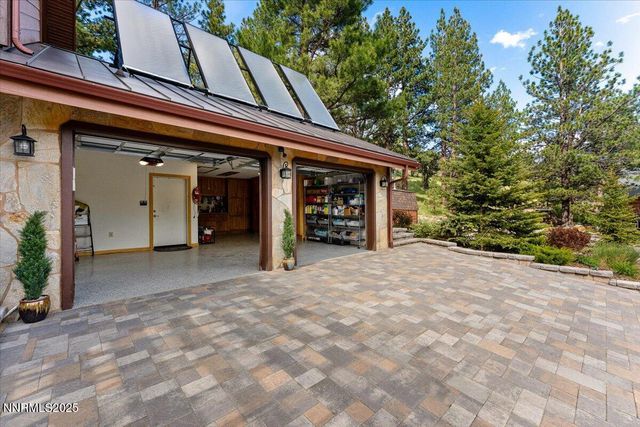 16400 Logan Meadow Lane, Reno, NV 89511