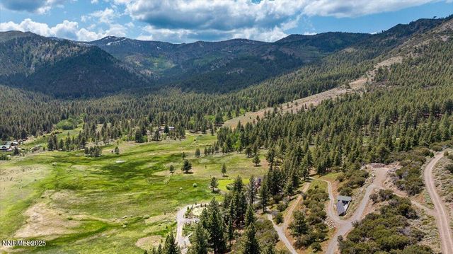 16400 Logan Meadow Lane, Reno, NV 89511