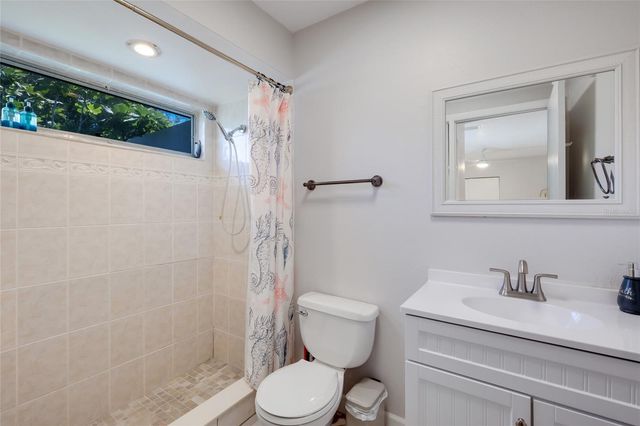 6910 18TH AVENUE W, Bradenton, FL 34209